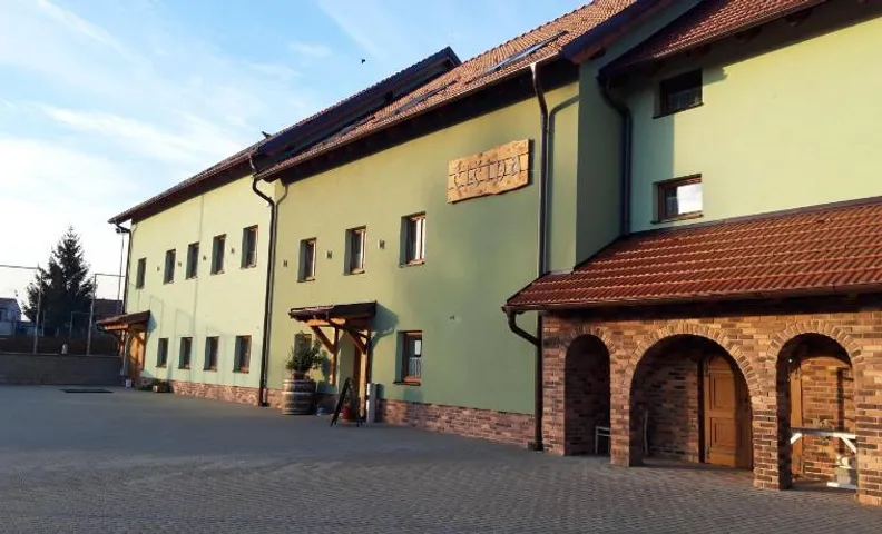Čičina Tvrdonice penzion, restaurace, vinný sklep