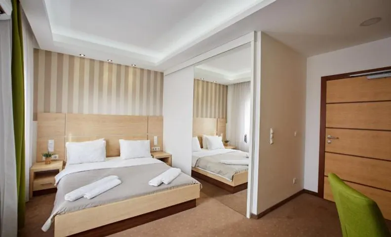 Hotel Laurus near Tuzla Airport