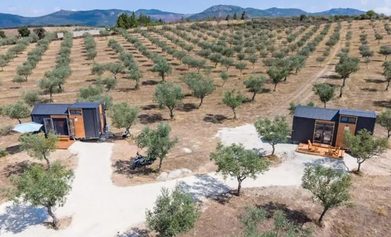 Refugio do Olival by Tiny Away