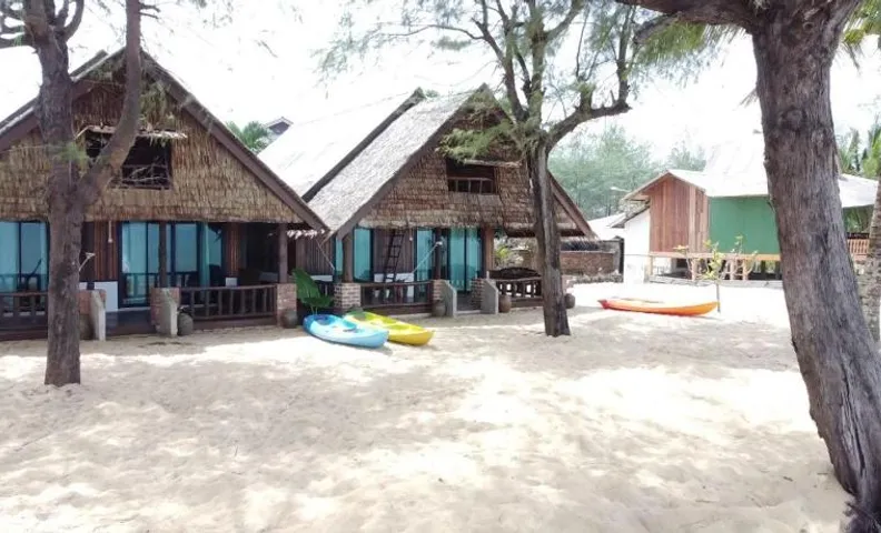 Sunrise Chalet