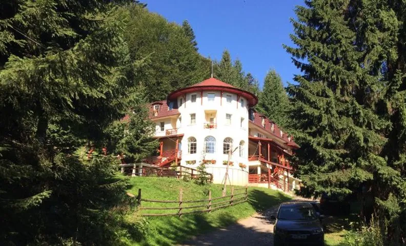 Casa Olga Paraul Rece