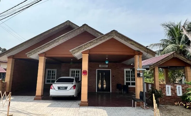 Bola-Bola DHomestay