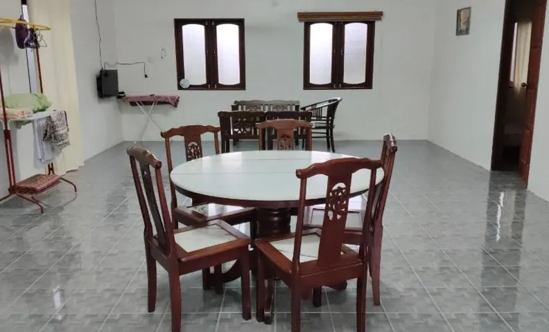 Homestay Idaman di Kuala Terengganu dengan 2 Bilik Aircond - Harga utk 1 rumah