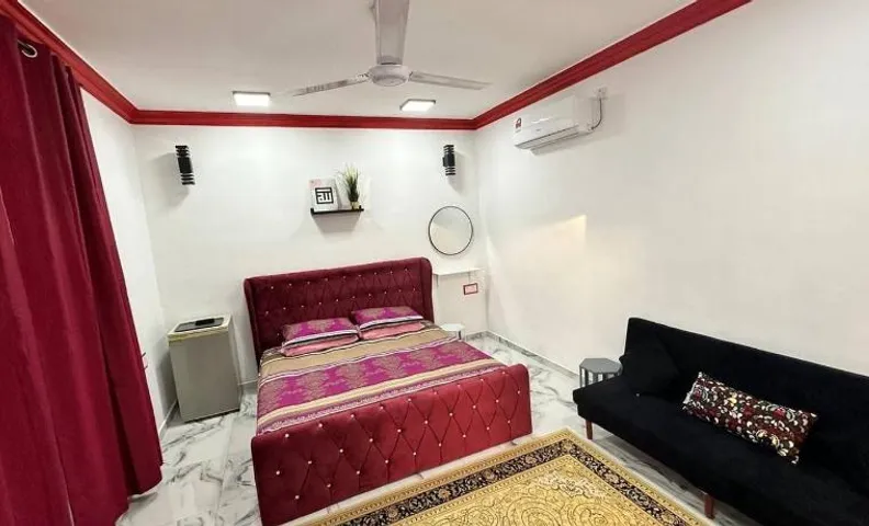 Moja Homestay