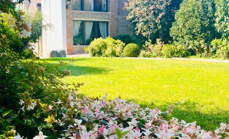 Maison Jardin