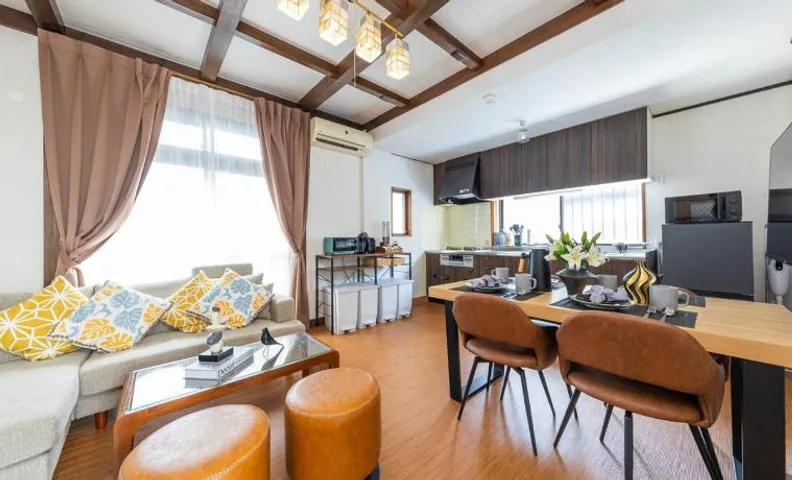 Shinjuku 24mins train 4BR 8 Beds 2BA