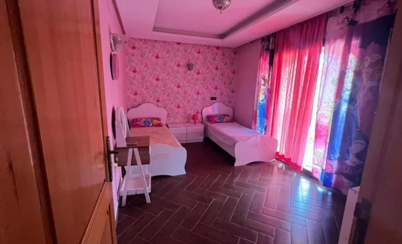 Villa ETAHIRI