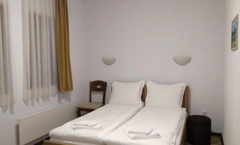 Guesthouse White Margarit