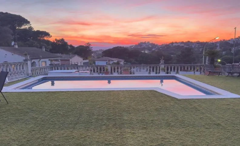 Villa del Lago Lloret Private Pool & Garden