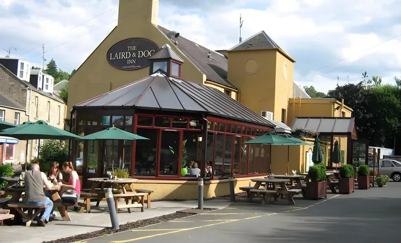 Laird And Dog Inn
