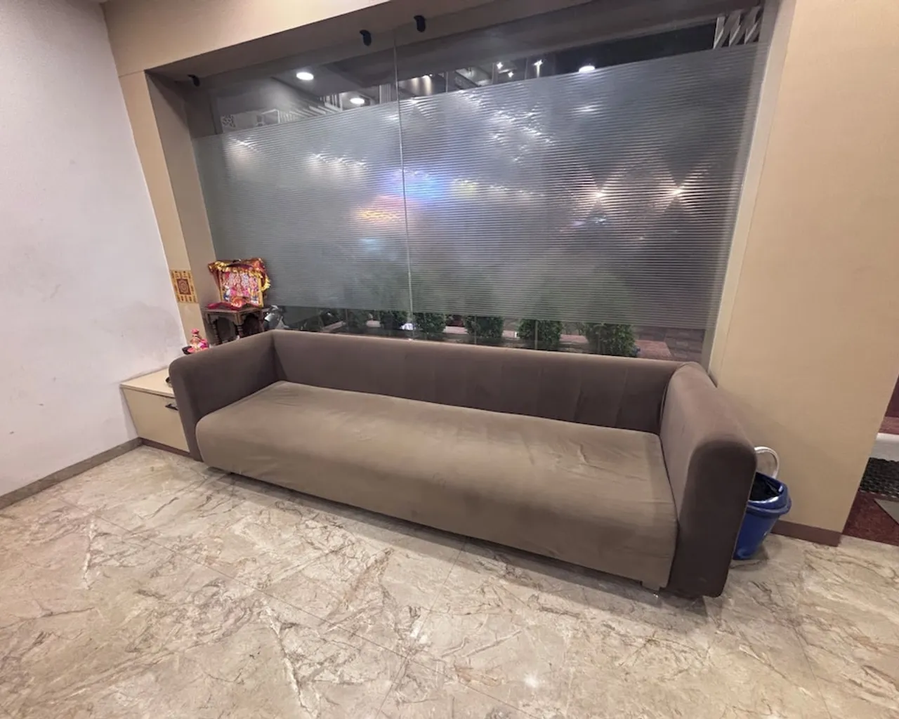 로비