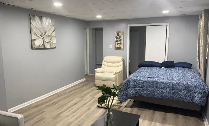 Private Room With Own Entrance