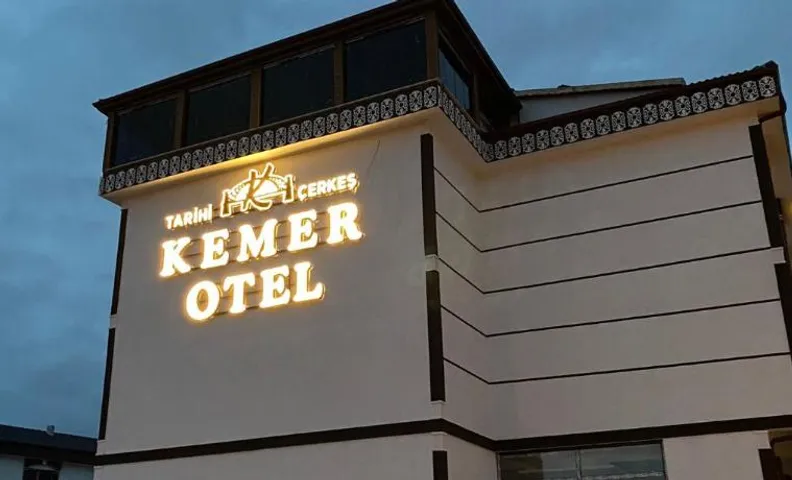 Tarihi Çerkeş Kemer Otel