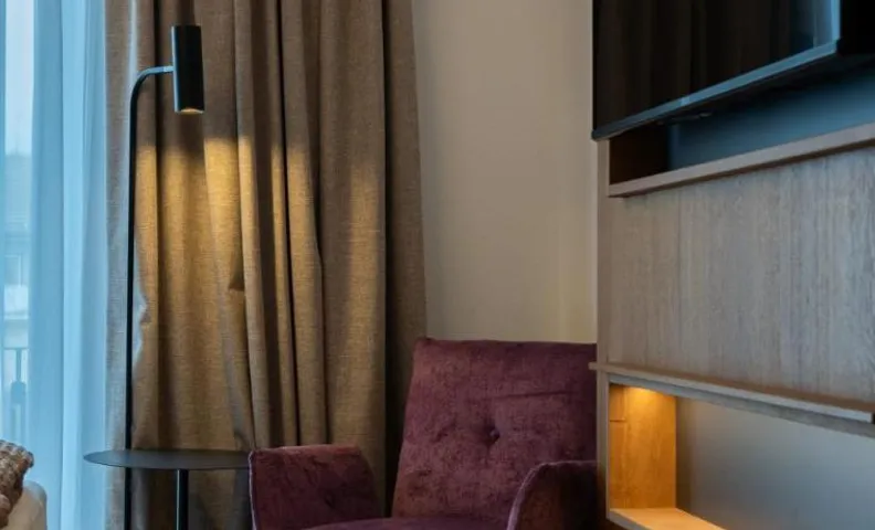 Zenger Hotel