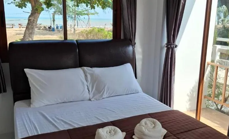 Lamae Beachfront Villa