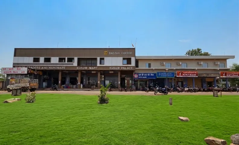 Hotel Kusum Palace