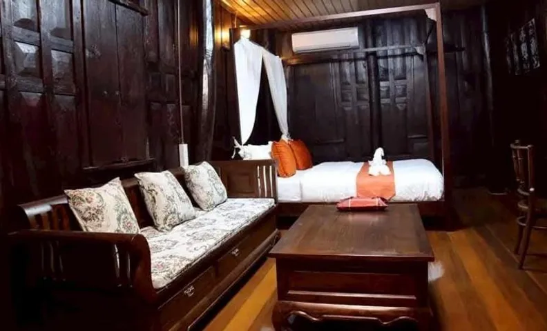 Doungploy BaanruenThai Homestay