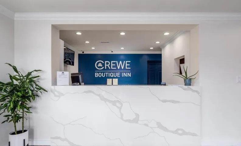 Crewe Boutique Inn
