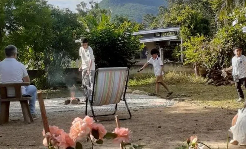 บ้านสวนม่วนใจ๋