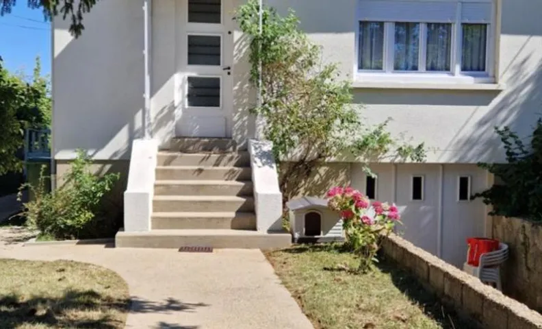 Maison 2 chambres avec jardin clos