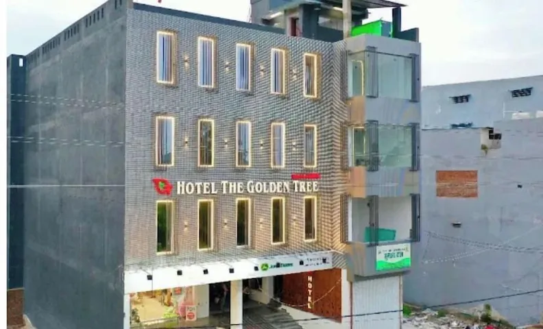 호텔 더 골든 트리