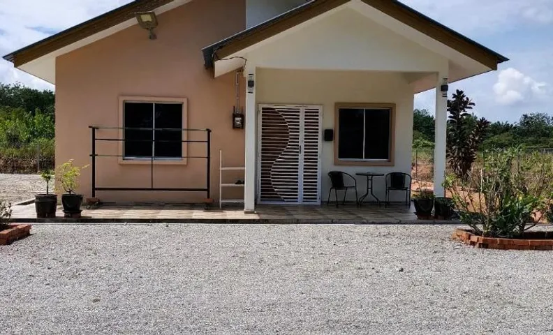 Casa Dhia Uzma Homestay