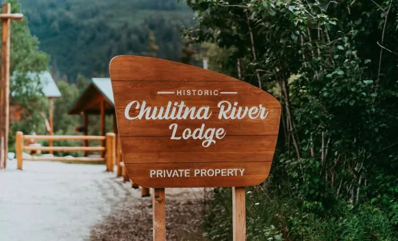 Historic Chulitna River Lodge