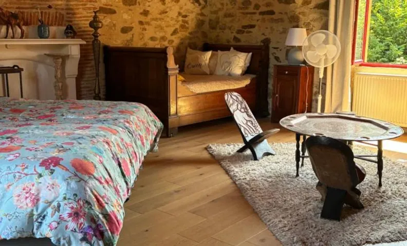 Chambre d'hôtes Bonheur 3 pers Piscine et Spa