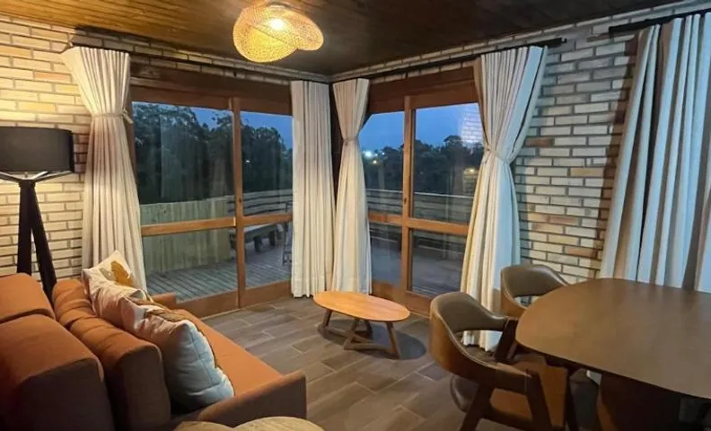 Luz de Arcturus, Chalé com jacuzzi aquecida