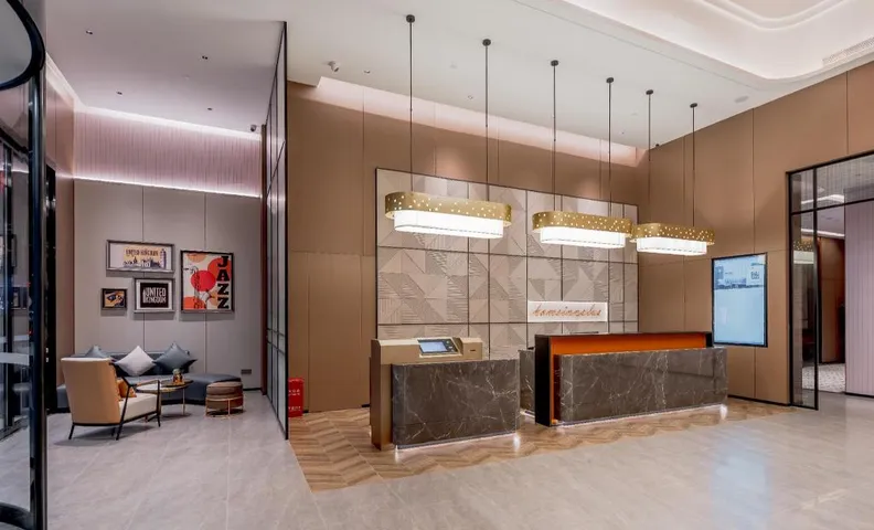 Home Inn Plus - Guangyuan Lizhou Plaza Golden Olive