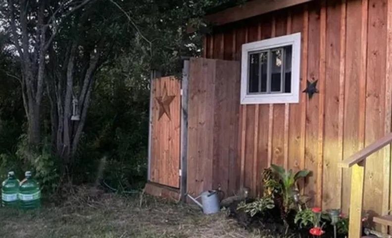 Fox Den Retreat glamping