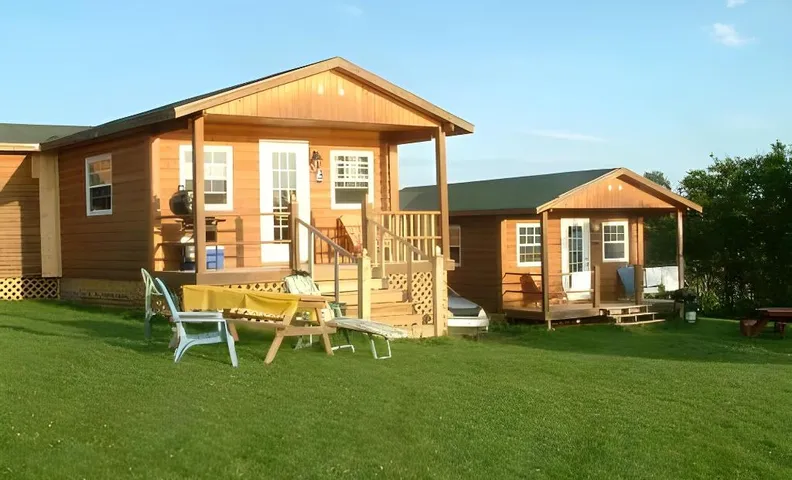 Beach & Breeze Cottages