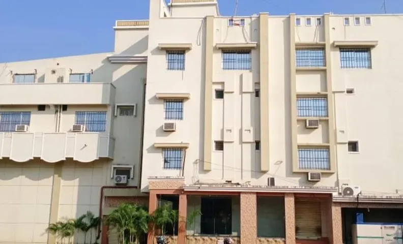 Vamoose Sujata Residency