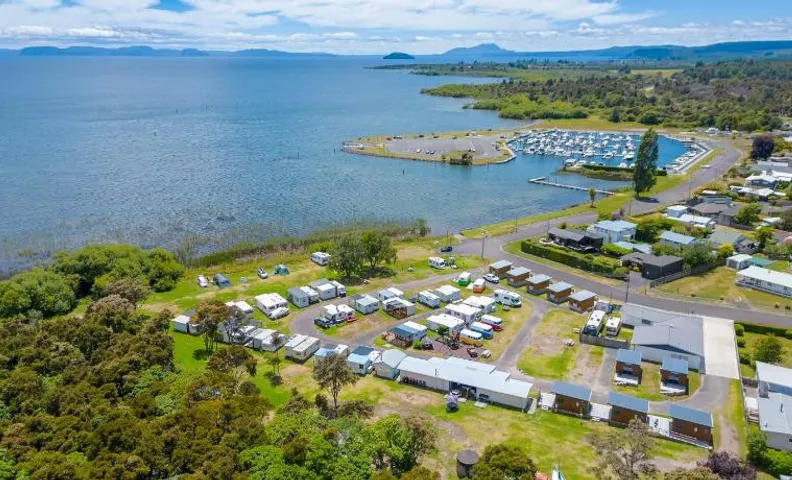 Motuoapa Bay Holiday Park