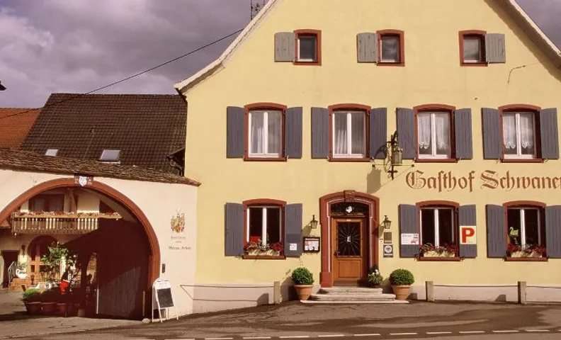 zum Schwanen Garni