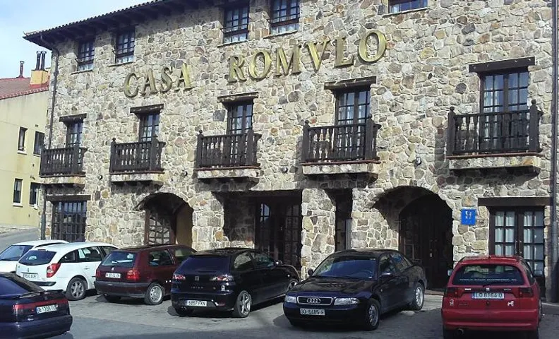 Casa Romulo