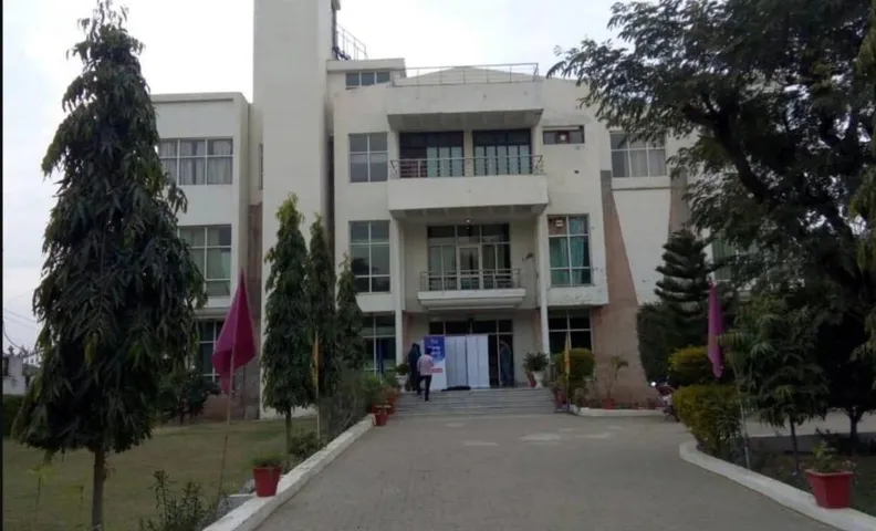 Antariksha Hotels & Resorts, Neem Ka Thana