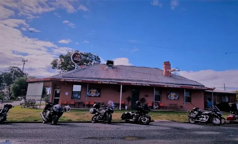 Lockhart Railway Hotel