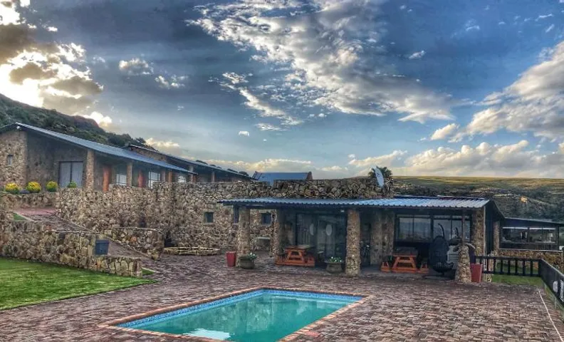 Uitzicht Private Nature Reserve and Lodge