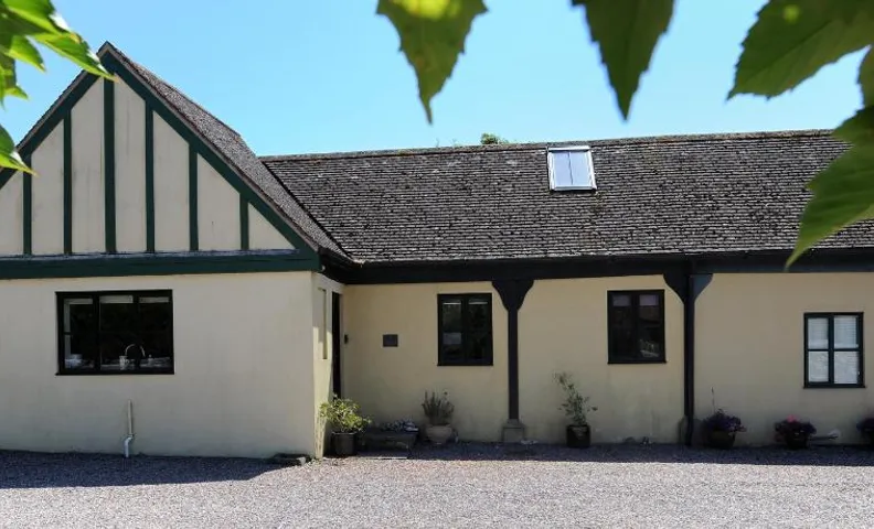 3 Home Farm South