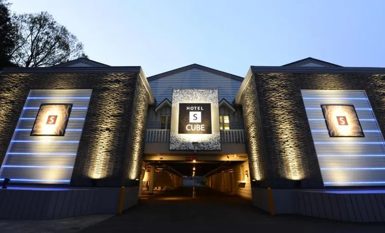 Hotel S-CUBE (Adult Only)