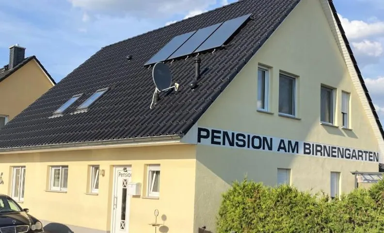 Wohlfühl Hotel & Pension am Birnengarten - Ruhige Zimmer mit Bad & WLAN