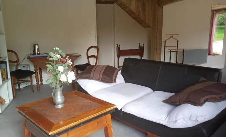 La Canette de Phil - Chambre d'hôtes, Indépendante - Vue sur piscine