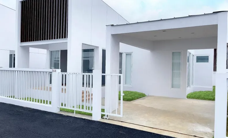 LIV Village, Lamphun