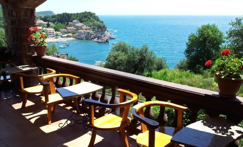 Villa Sara Guesthouse