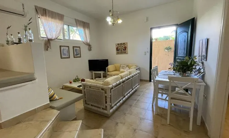 Paulina's Little House