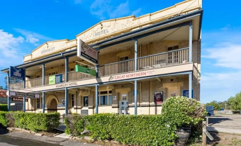 Kearsley Hotel