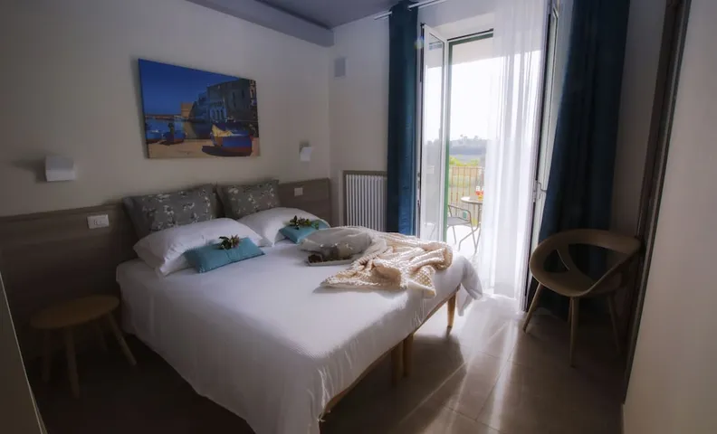카사 보르고 레지나 B&B 바리