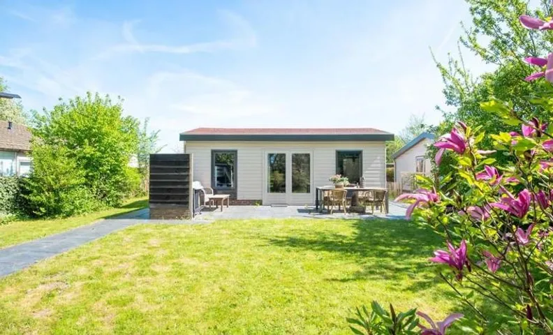 Duynhof nabij Strand, duinen, bos en stad - 5 personen