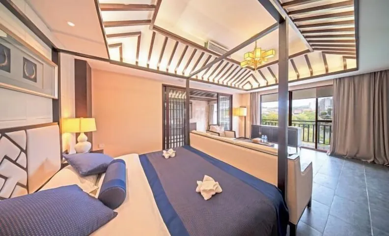Songqin Chinese Inn · Wenquan Homestay (Caotang Millennium Ancient City Tourist Area)